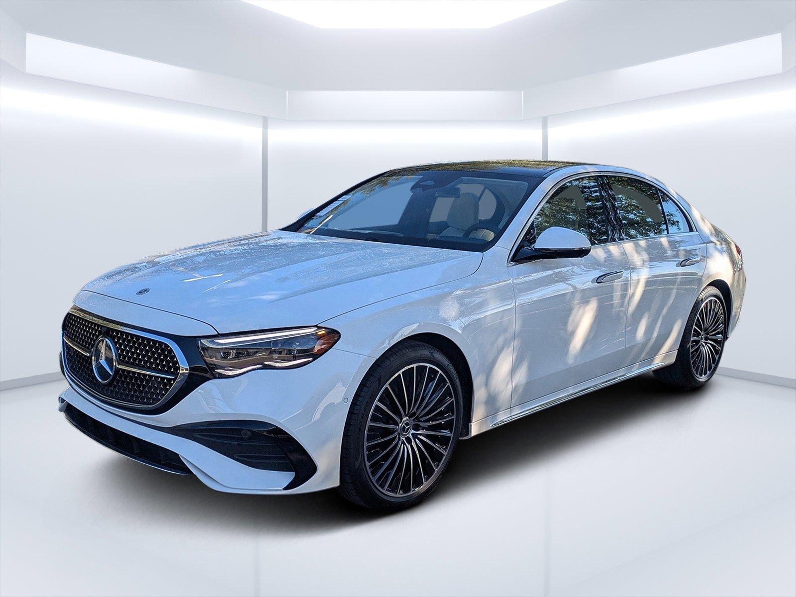 Mercedes-Benz Sedan E 350 With Navigation - Thumbnail 11