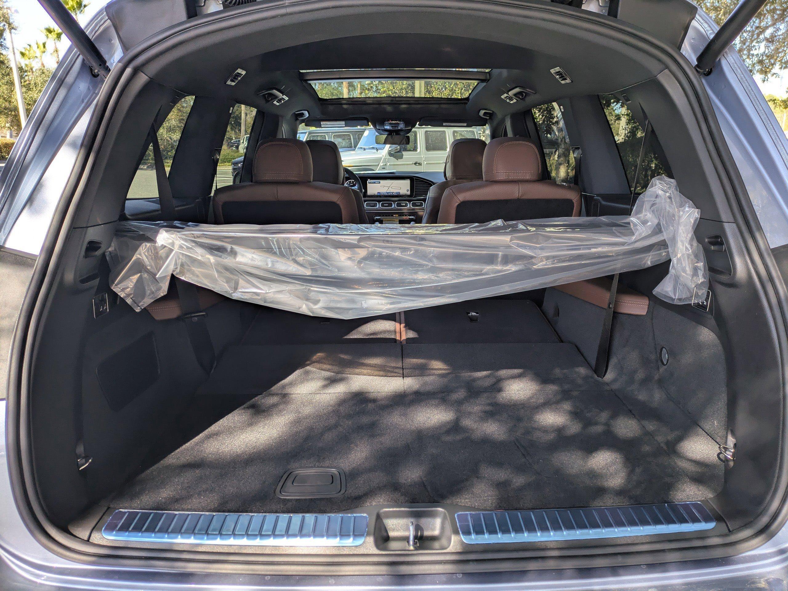 Mercedes-Benz Gls Suv 450 With Navigation & Awd - Thumbnail 14