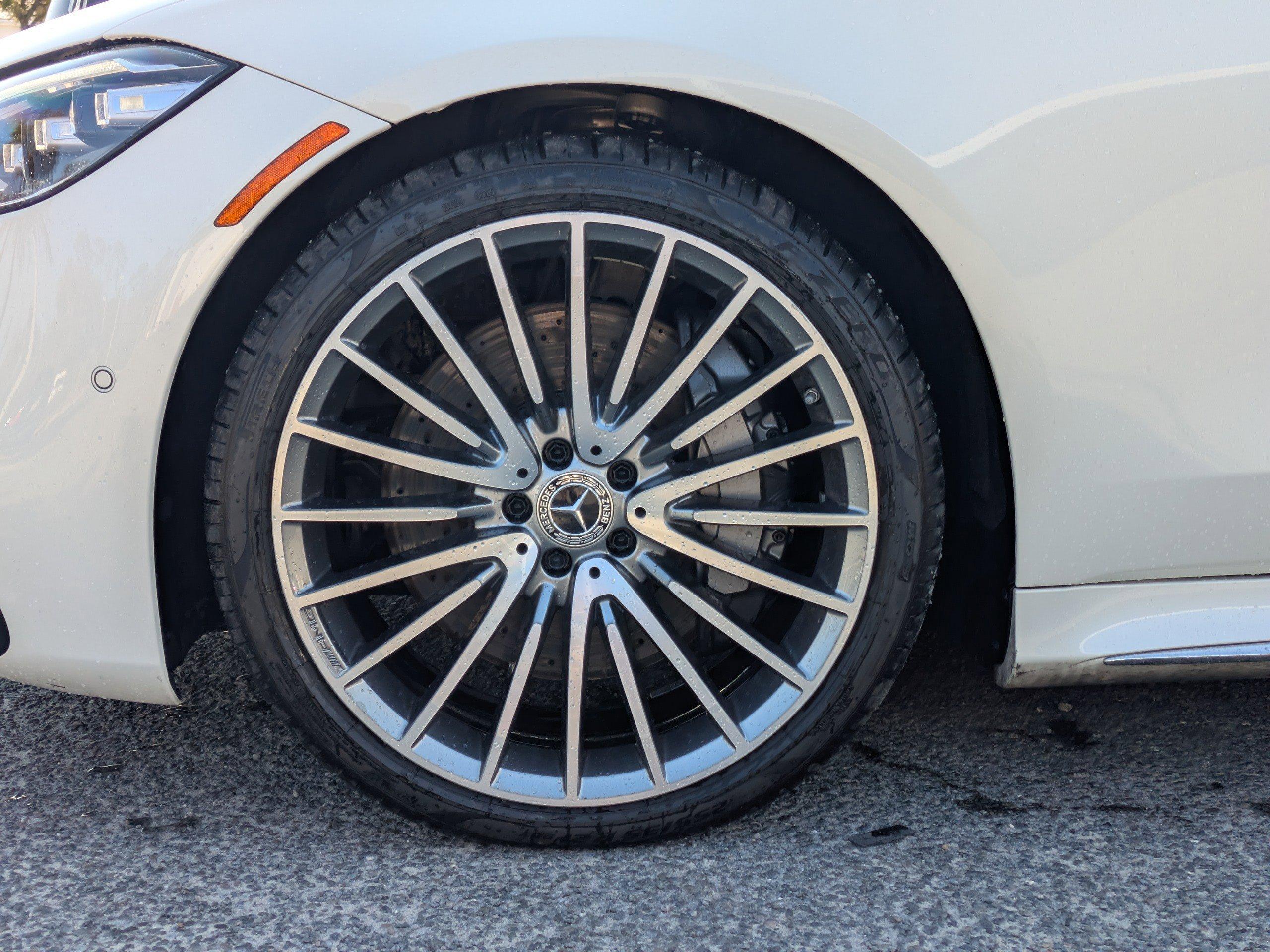 Mercedes-Benz 4Dr Car S 500 With Navigation & Awd - Thumbnail 4