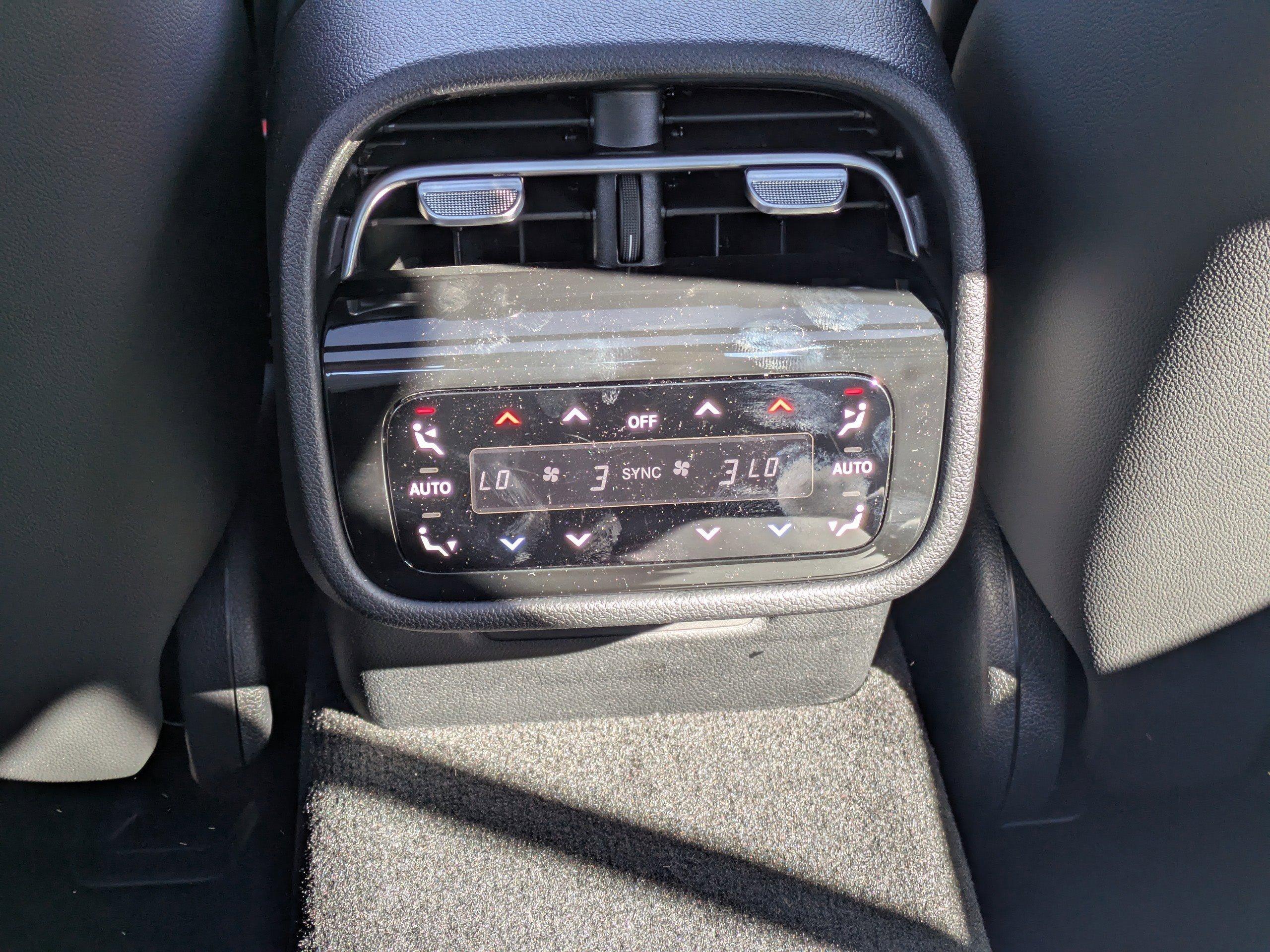 Mercedes-Benz Sedan Amg® E 53 E 4Matic®+ With Navigation & Awd - Thumbnail 16