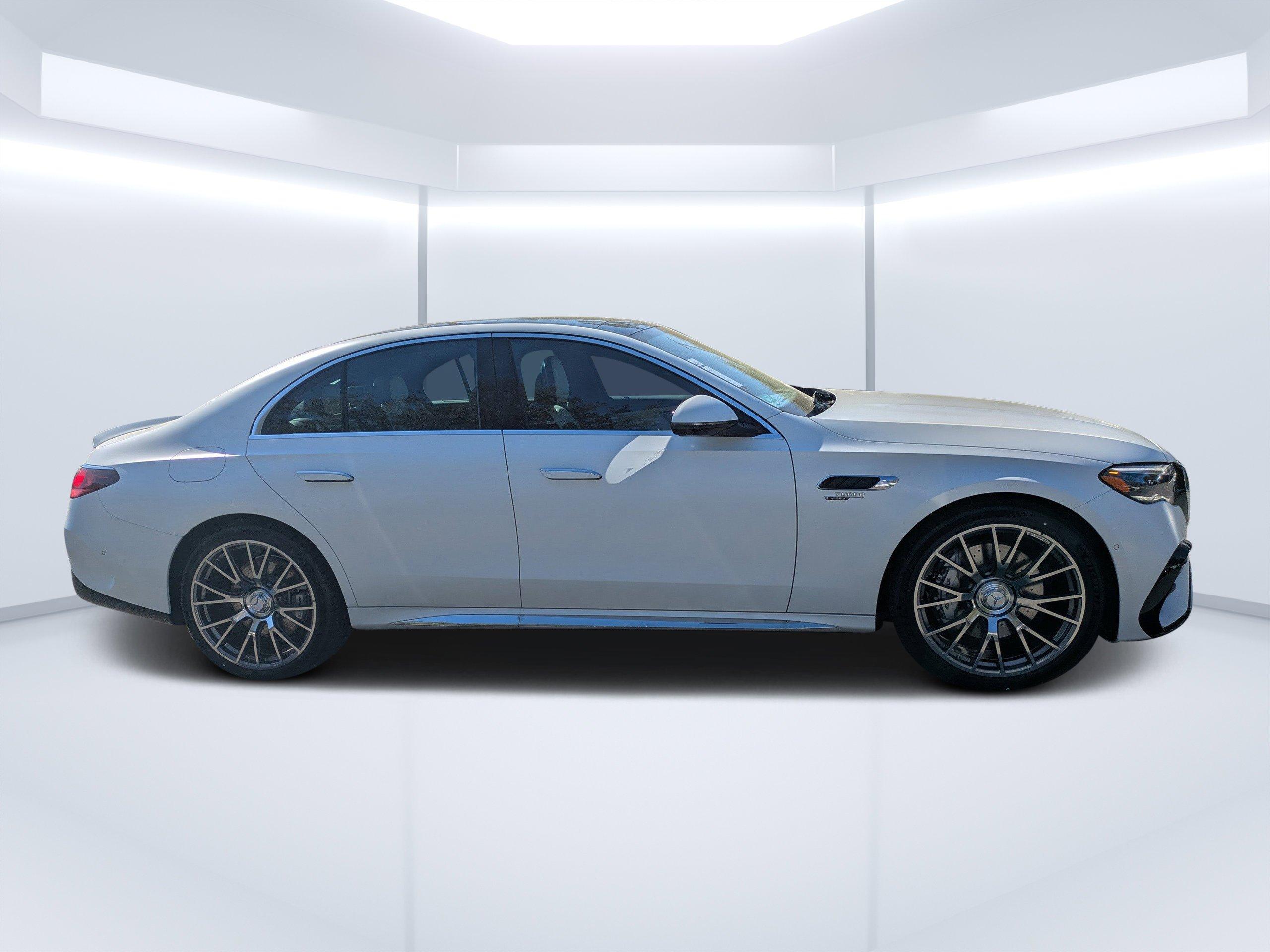 Mercedes-Benz Sedan Amg® E 53 E 4Matic®+ With Navigation & Awd - Thumbnail 6