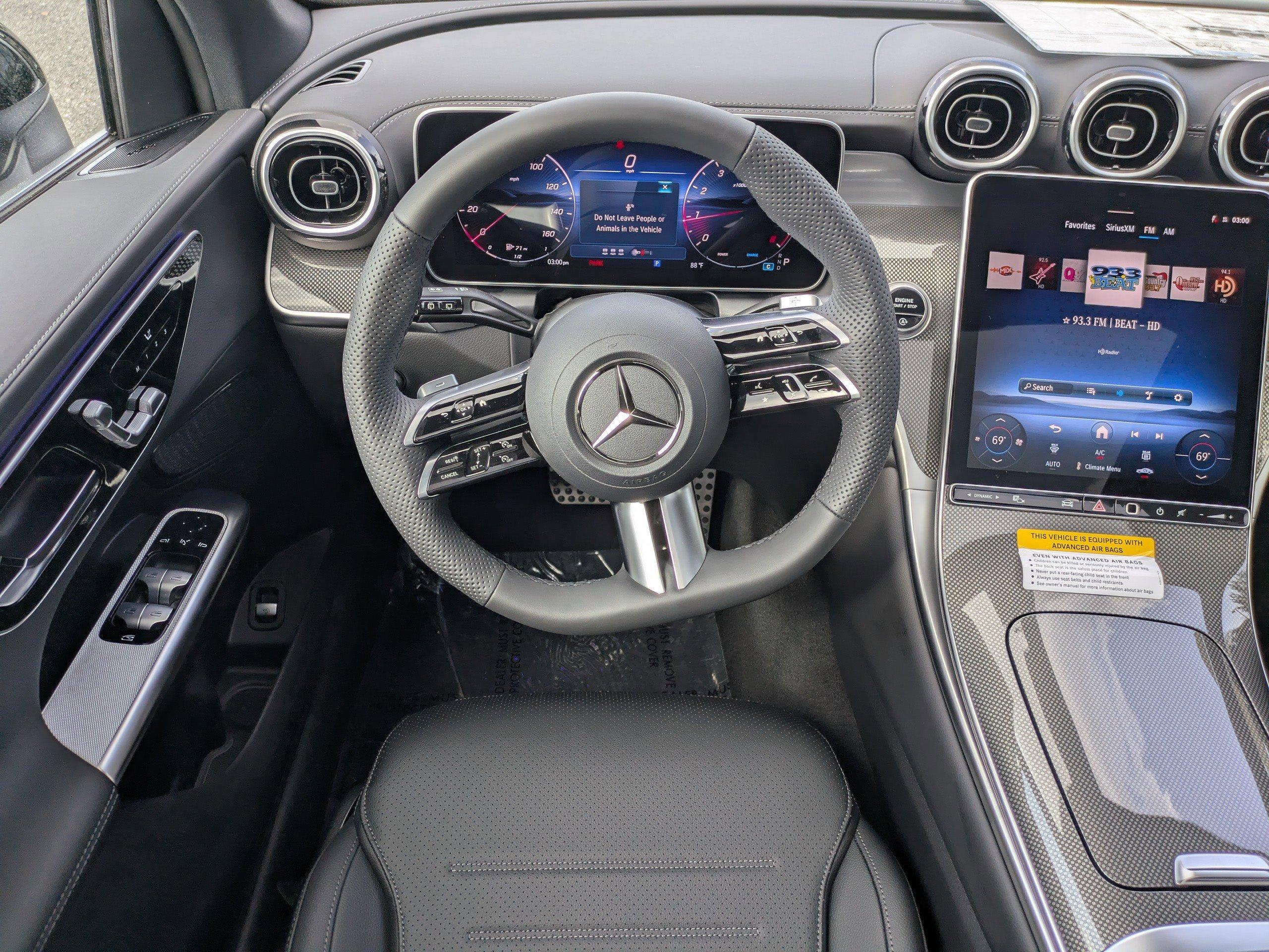 Mercedes-Benz Glc 300 Rwd Suv - Thumbnail 18