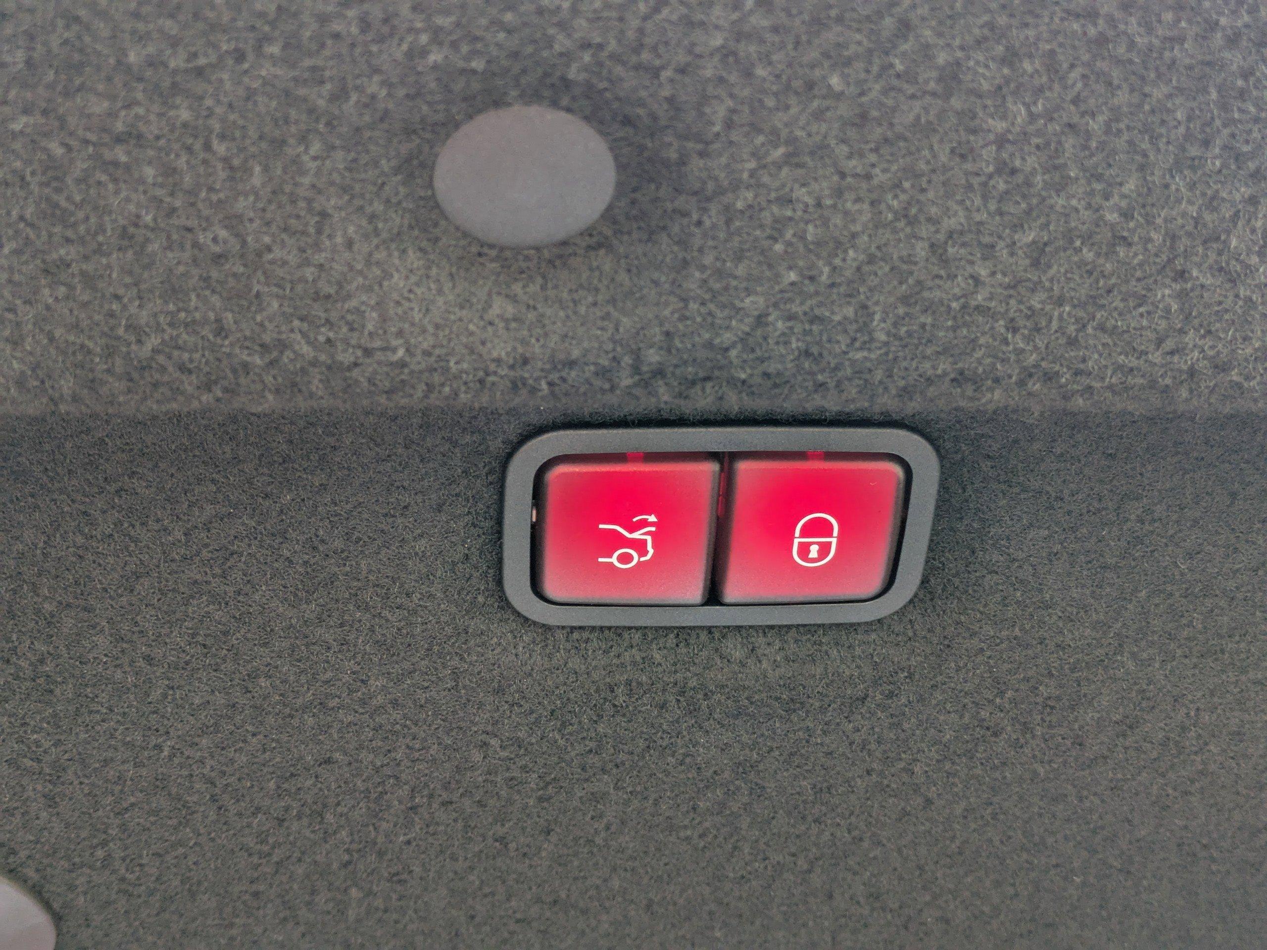 Mercedes-Benz Sl Convertible Maybach 680 Monogram Series With Navigation & Awd - Thumbnail 14