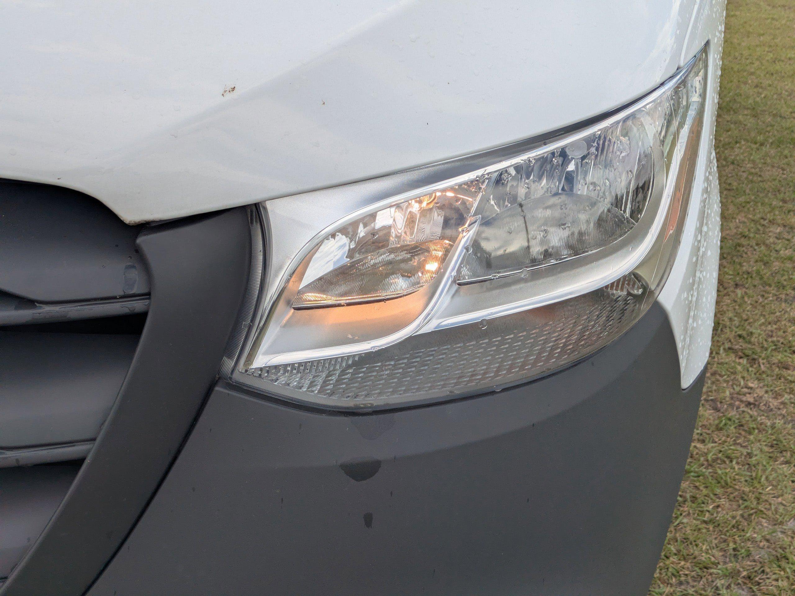 Mercedes-Benz Sprinter Cargo Van 170 Wb Rwd Van - Thumbnail 12