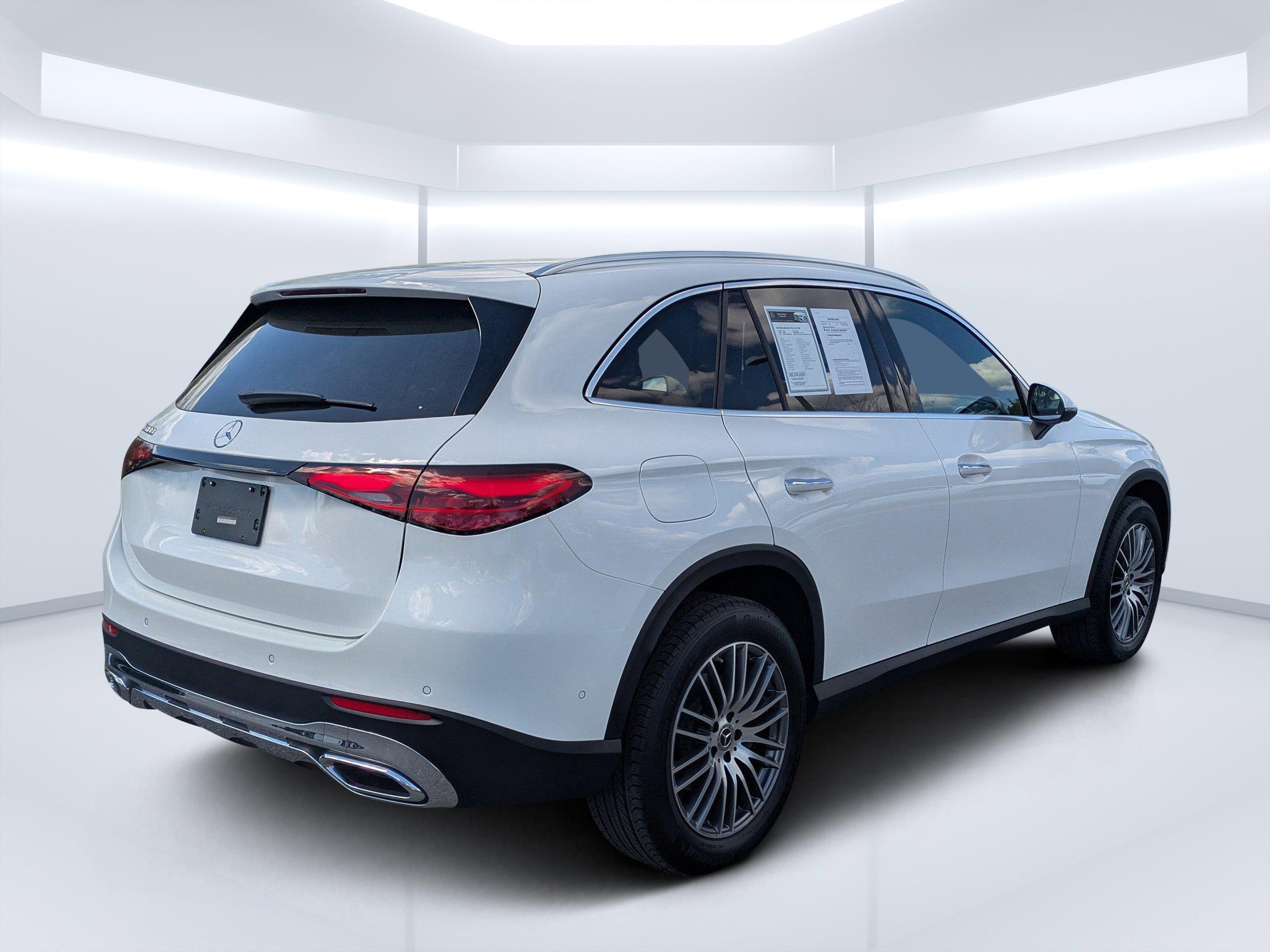 Mercedes-Benz Glc 300 Rwd Sport Utility - Thumbnail 4