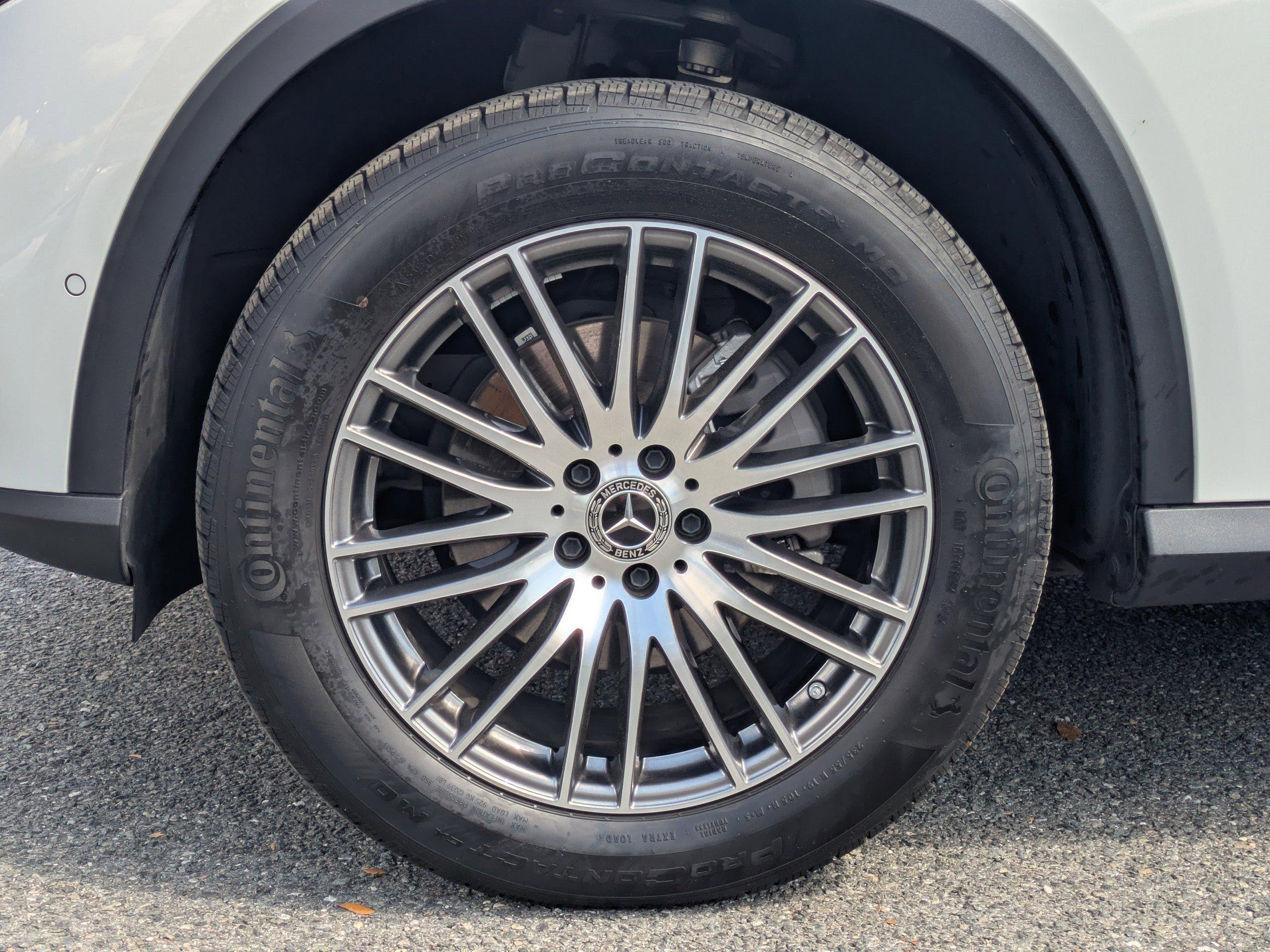 Mercedes-Benz Glc 300 Rwd Sport Utility - Thumbnail 11