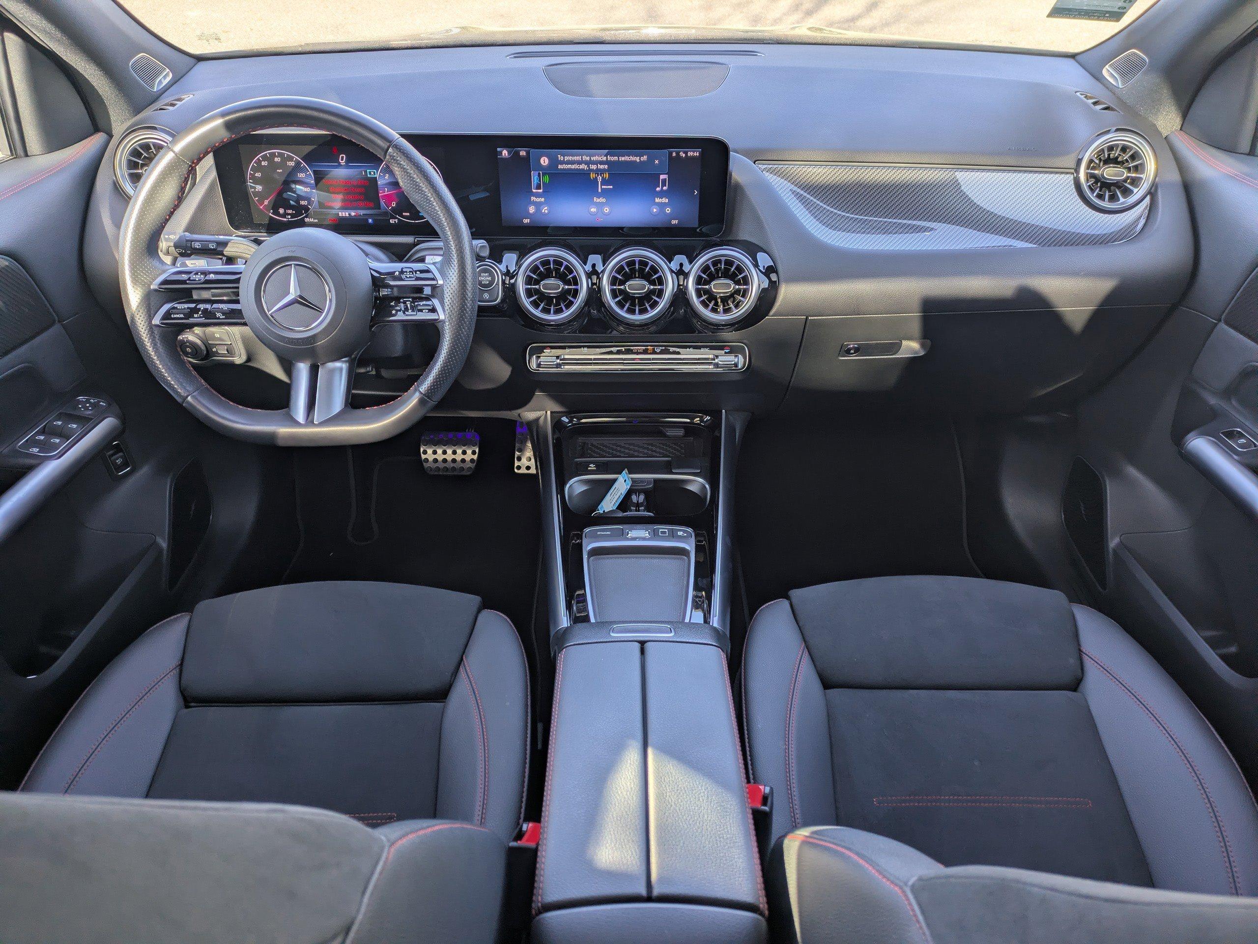 Mercedes-Benz Gla 250 Fwd Sport Utility - Thumbnail 3