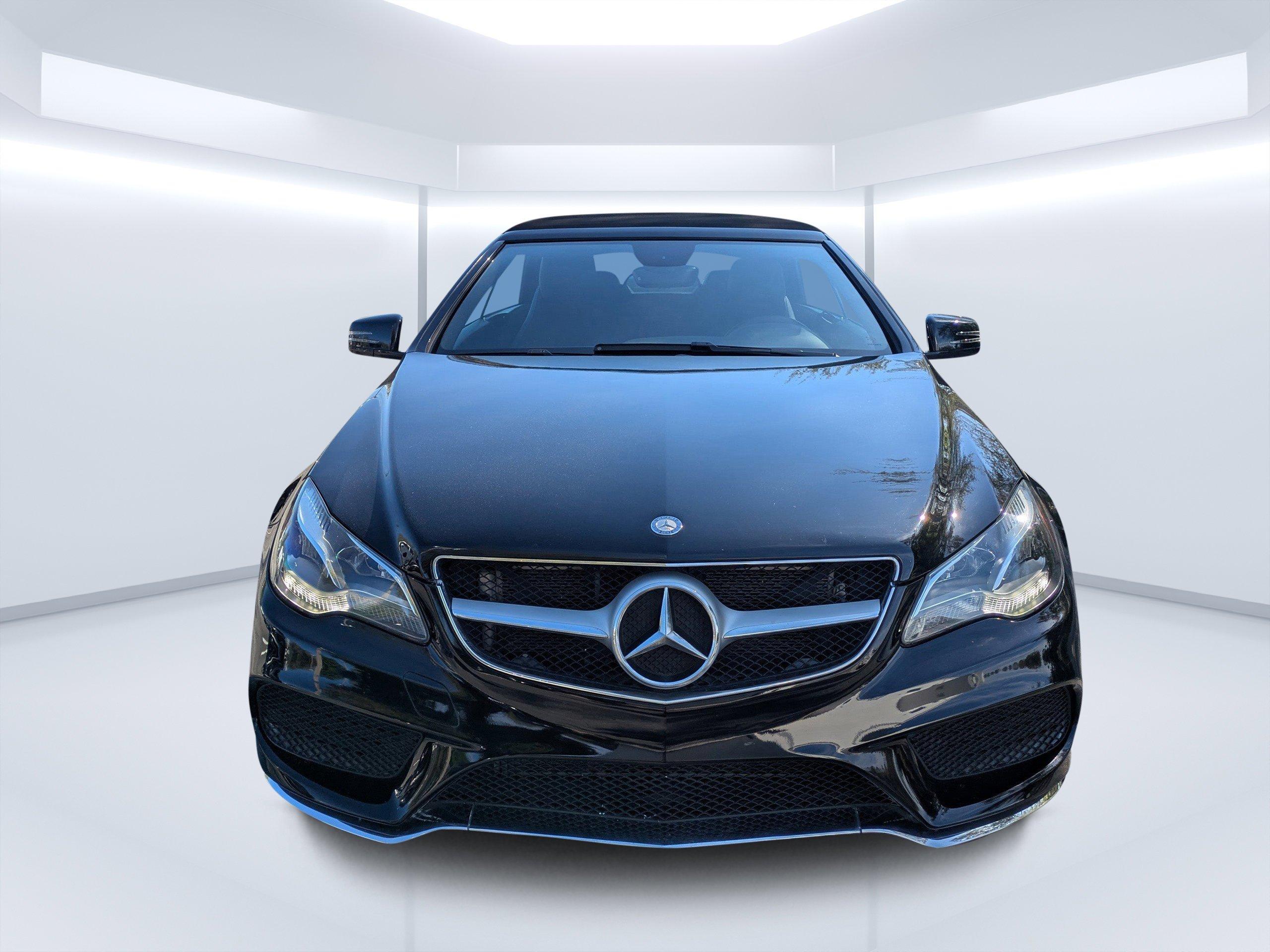 Mercedes-Benz E 400 Rwd Convertible - Thumbnail 12