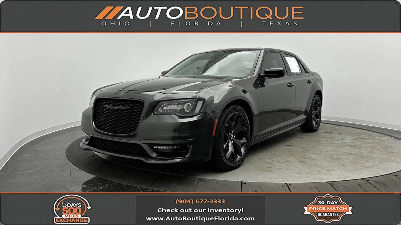 Chrysler 300 Touring L - Thumbnail 2
