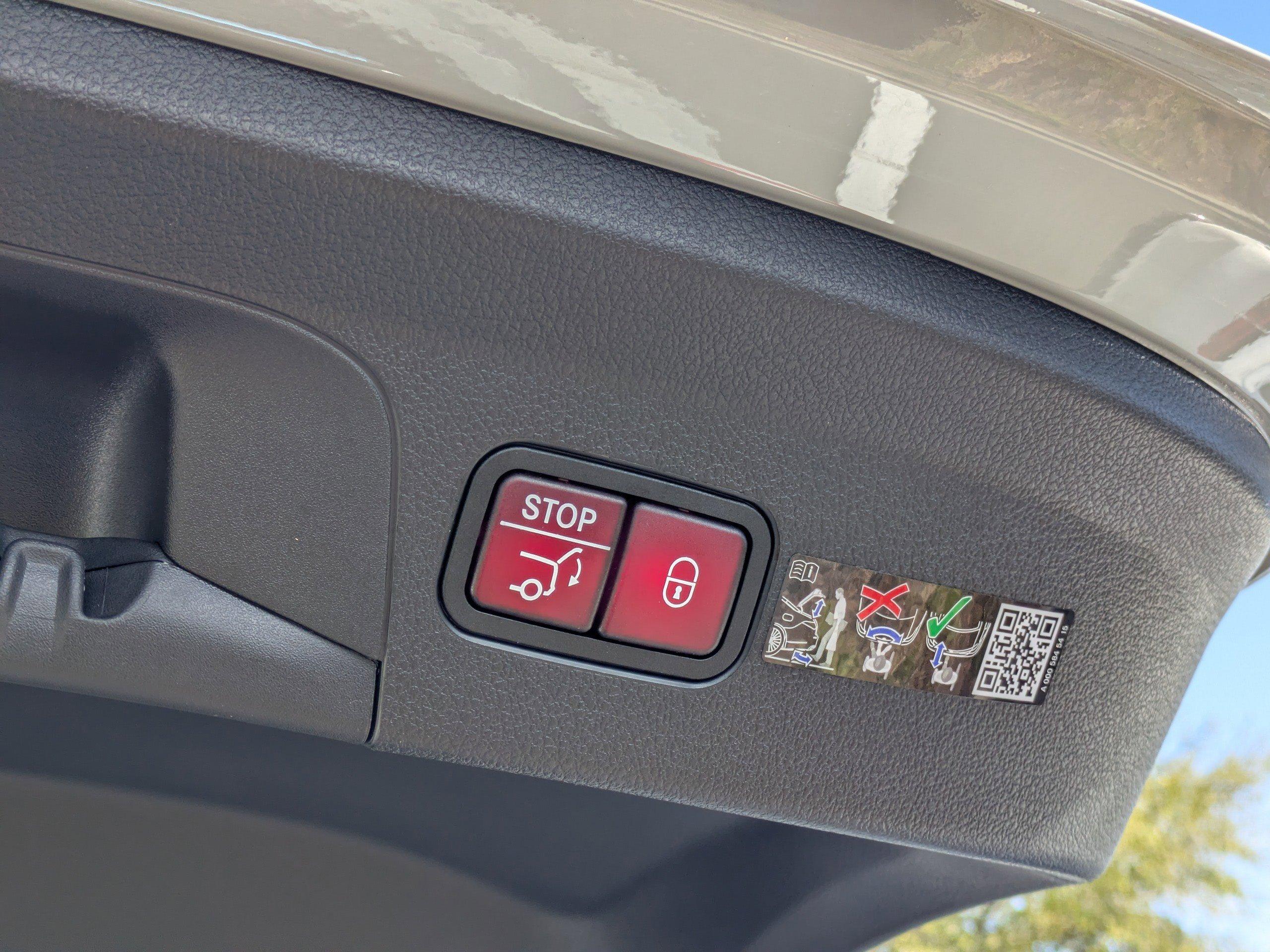 Mercedes-Benz Gle Coupe Amg® 53 4Matic®+ Coupe With Navigation & Awd - Thumbnail 15