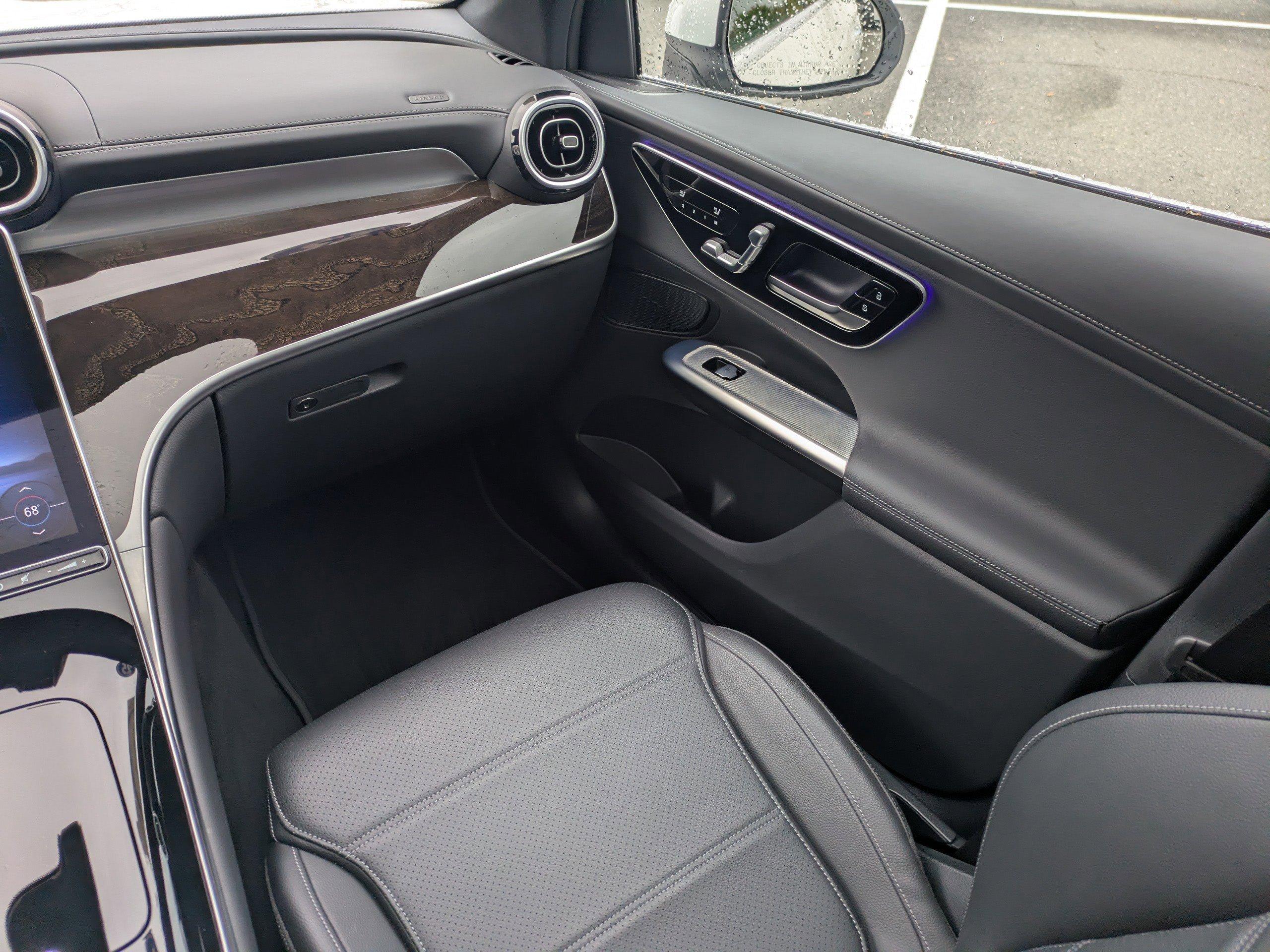 Mercedes-Benz Glc Sport Utility 300 Awd - Thumbnail 20