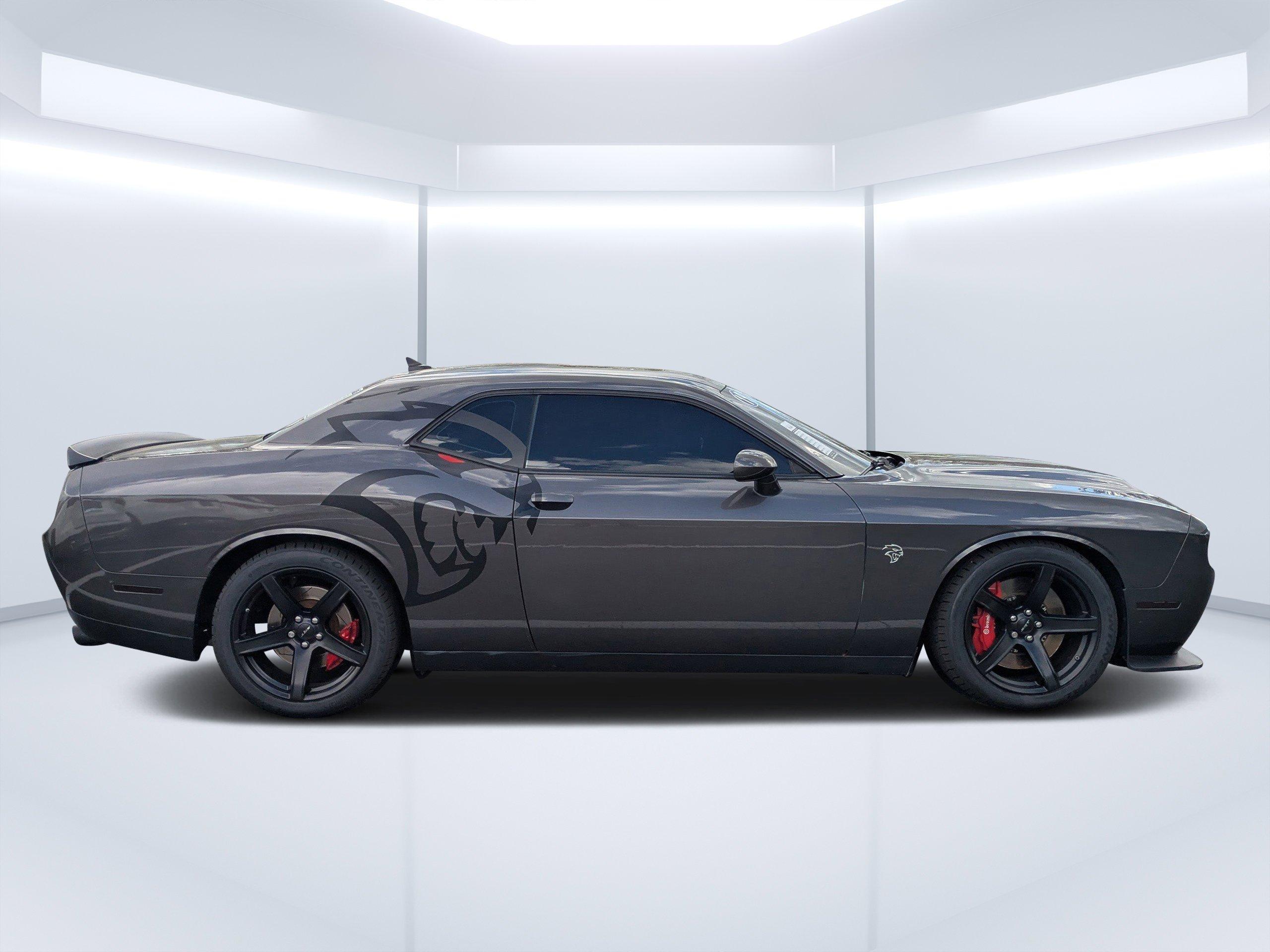 Dodge Challenger Srt Hellcat Rwd 2Dr Car - Thumbnail 6