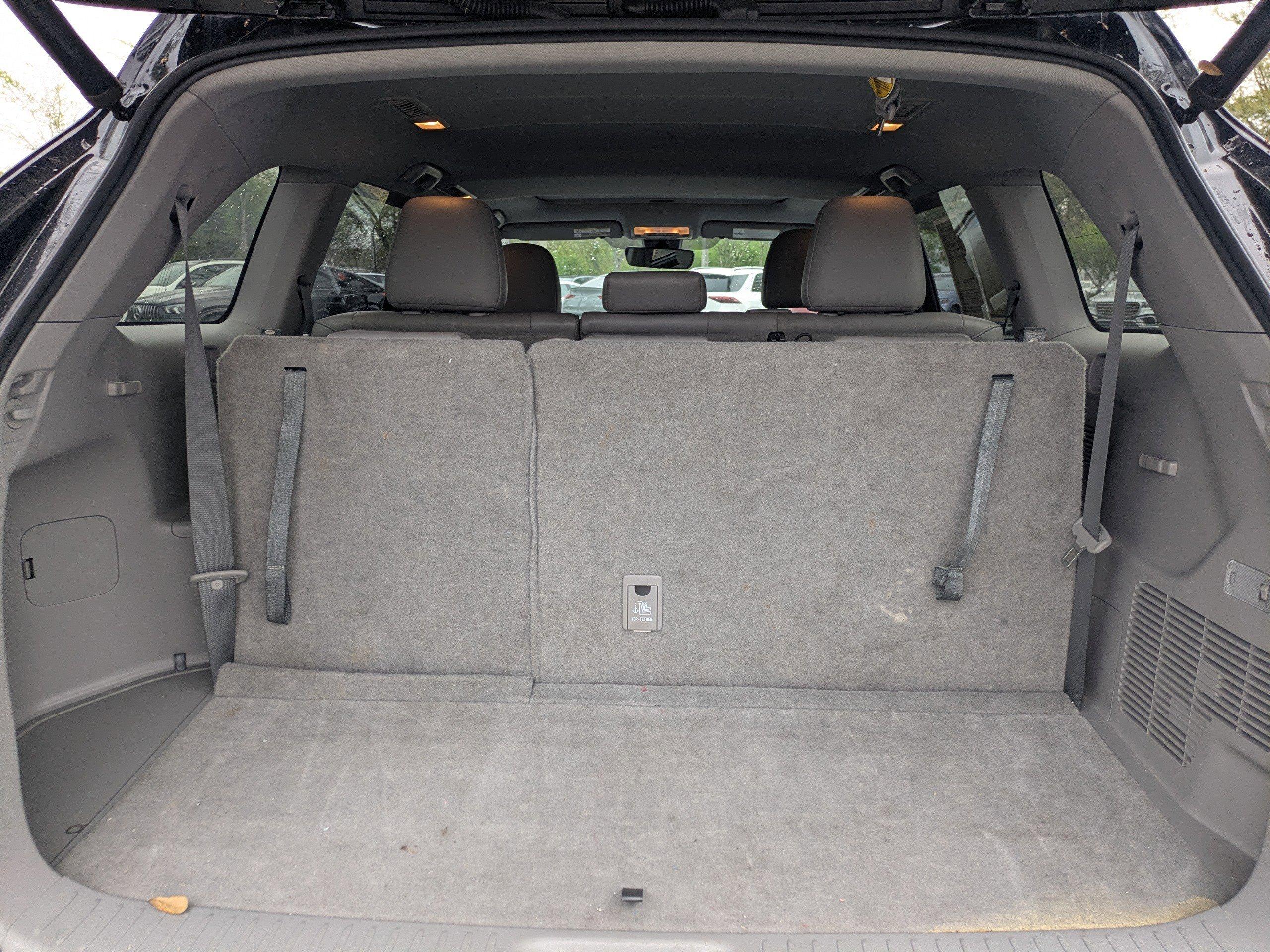 Toyota Highlander Sport Utility Xle With Navigation - Thumbnail 13