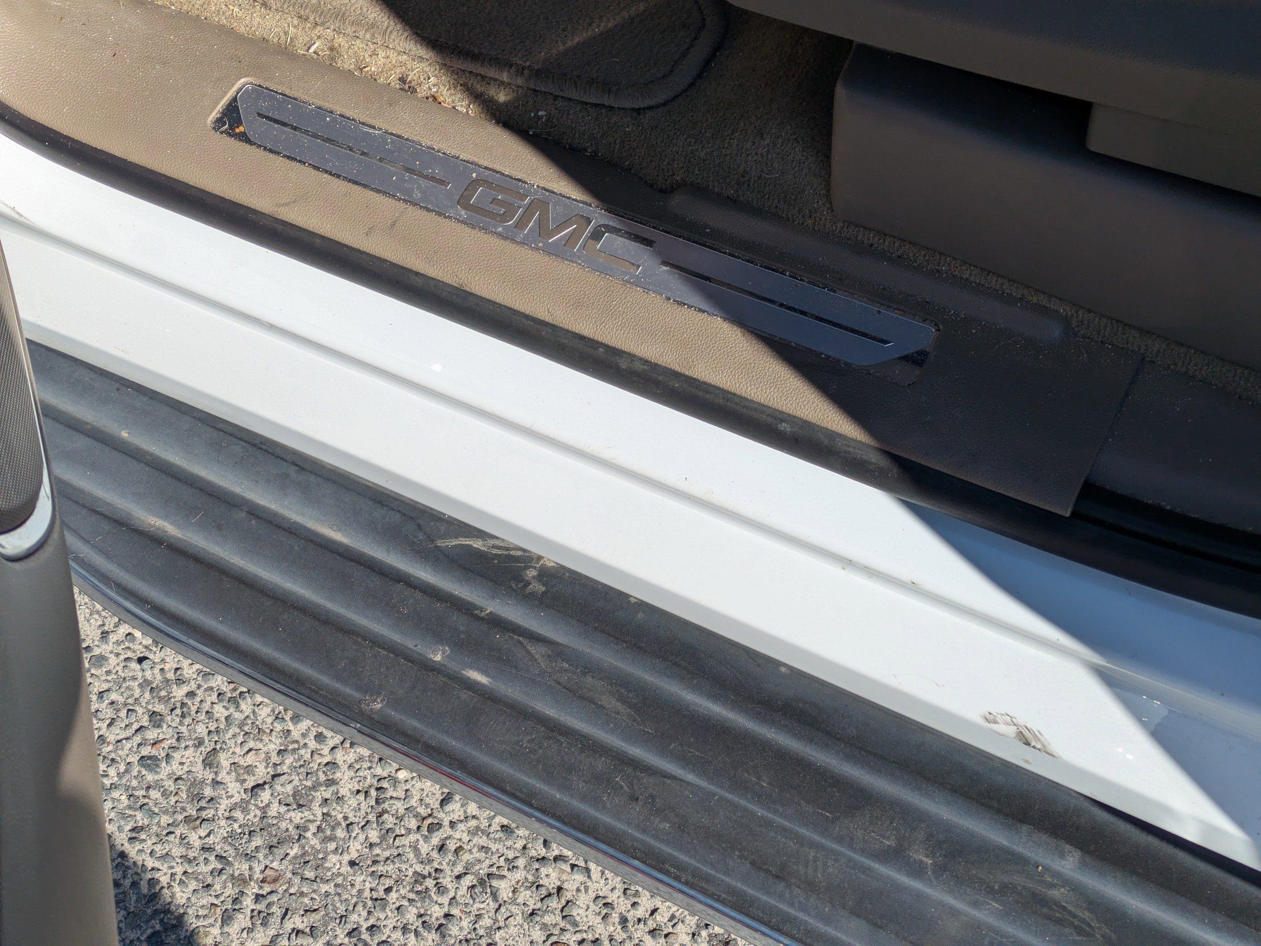 Gmc Yukon Slt Rwd Sport Utility - Thumbnail 14