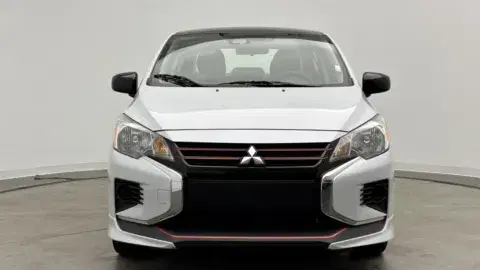 Mitsubishi Mirage G4 Black Edition - Thumbnail 3