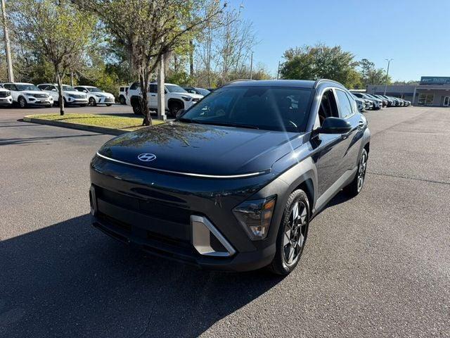 Hyundai Kona SEL FWD - View 1