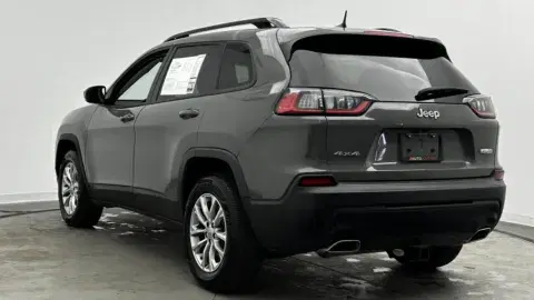 Jeep Cherokee Latitude Lux - Thumbnail 4