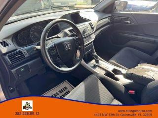 Honda Accord - Thumbnail 3