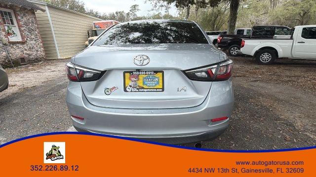 TOYOTA YARIS IA - Thumbnail 4