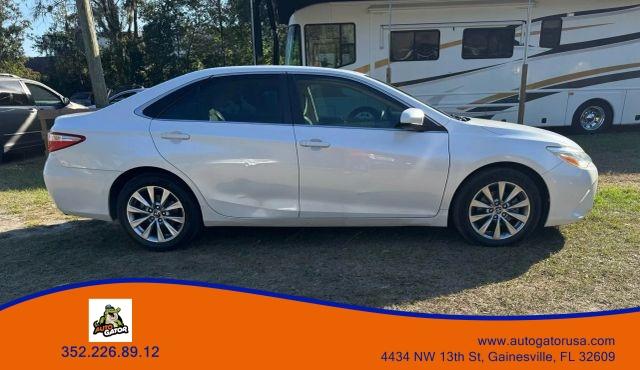 TOYOTA CAMRY - Thumbnail 2