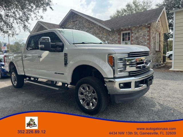 FORD F350 SUPER DUTY CREW CAB - View 1