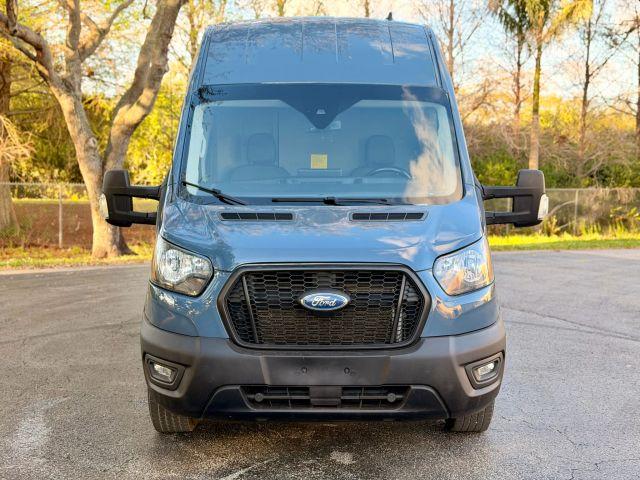 FORD TRANSIT 250 CARGO VAN - Thumbnail 4