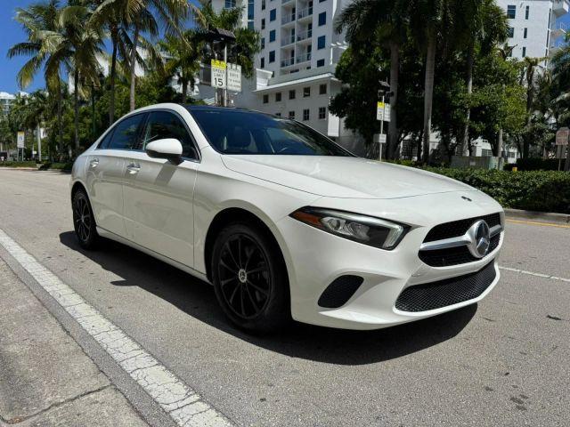 MERCEDES-BENZ A-CLASS - Thumbnail 4