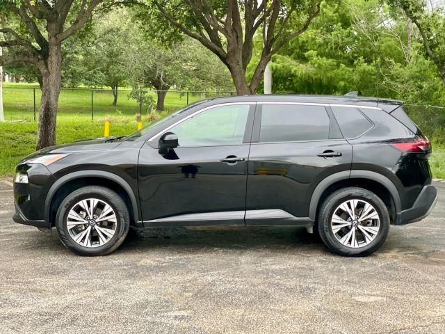 NISSAN ROGUE - Thumbnail 3