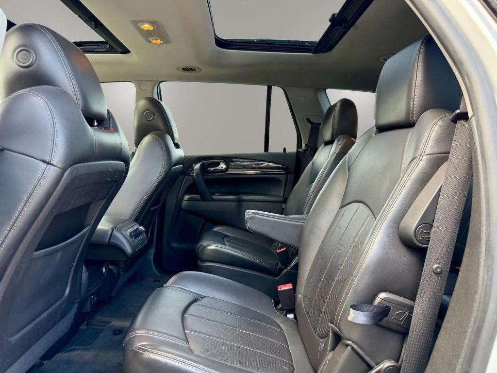 Buick Enclave - Thumbnail 14