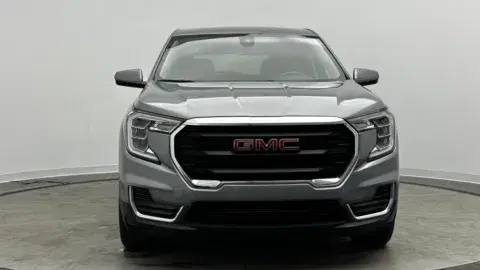 GMC Terrain Sle - Thumbnail 3