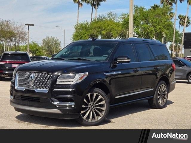 Lincoln Navigator - View 1