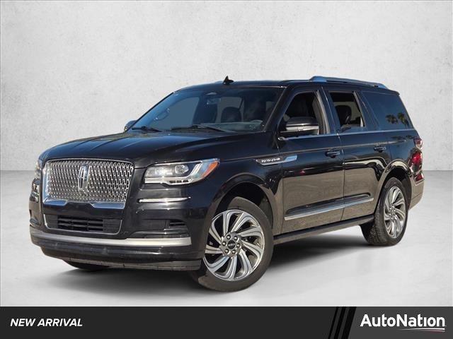 Lincoln Navigator - View 1