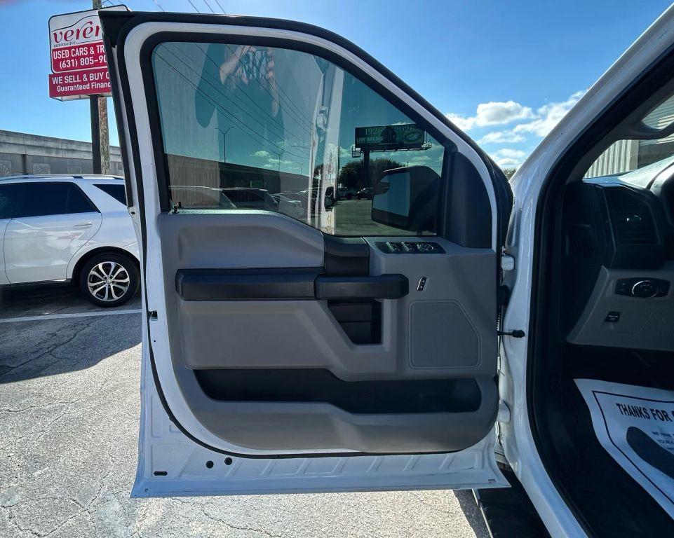 Ford F150 Supercrew Cab - Thumbnail 11