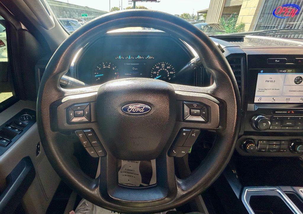 Ford F150 Supercrew Cab - Thumbnail 14