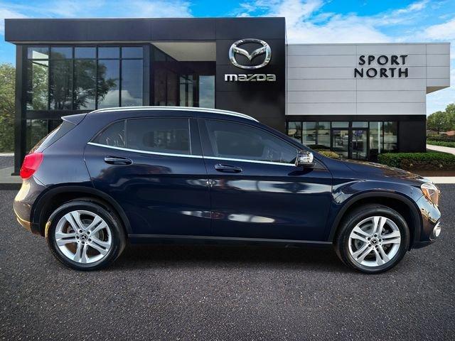 Mercedes-Benz Gla 250 - Thumbnail 3