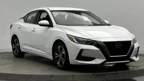 Nissan Sentra Sv - Thumbnail 4