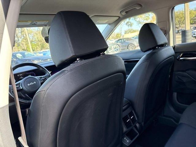Kia Seltos S - Thumbnail 15