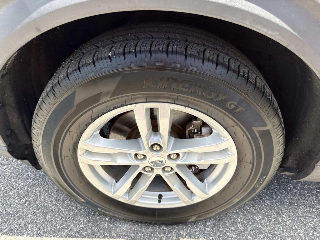 Ford Explorer Xlt - Thumbnail 11