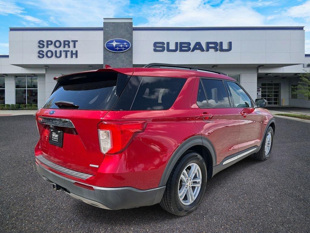 Ford Explorer Xlt - Thumbnail 3