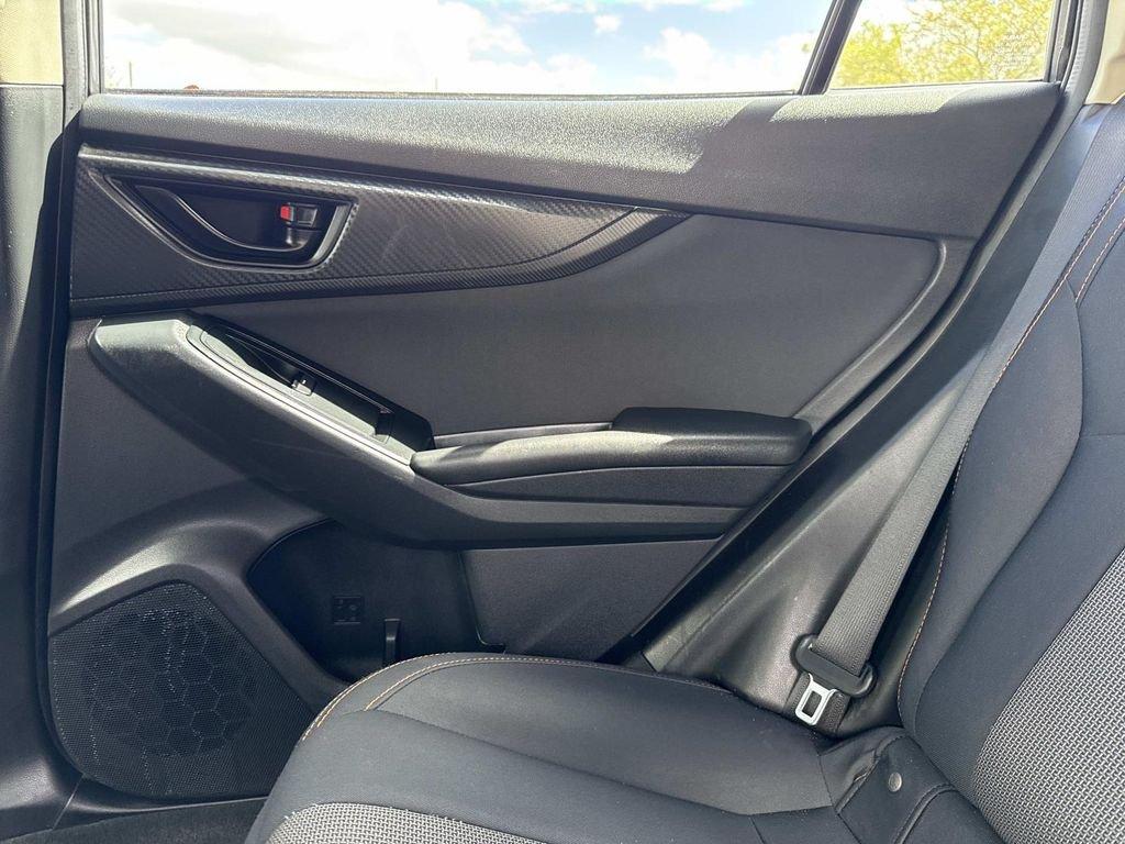 Subaru Crosstrek Premium - Thumbnail 18
