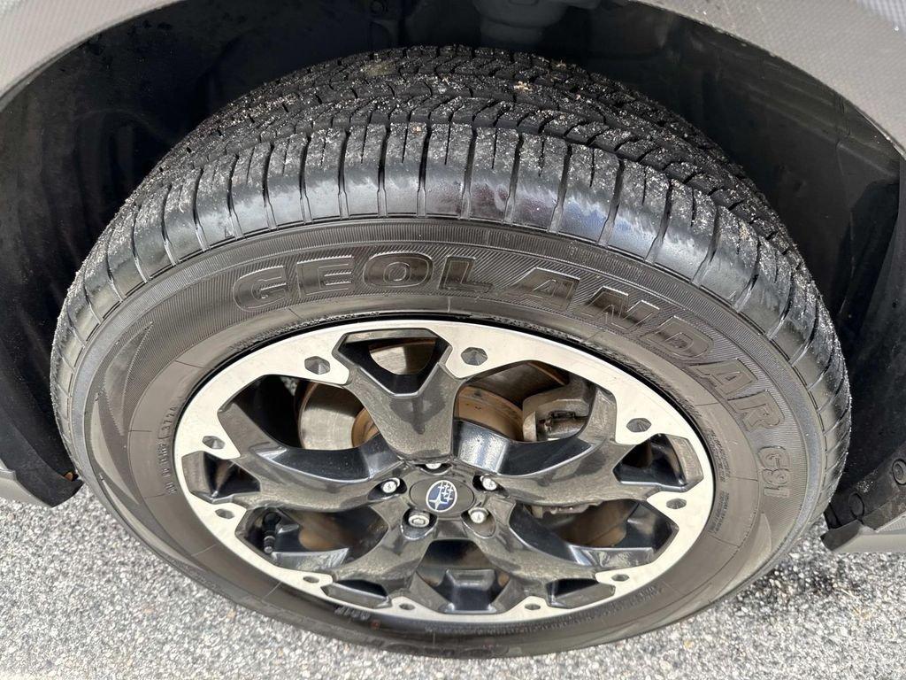 Subaru Crosstrek Premium - Thumbnail 13