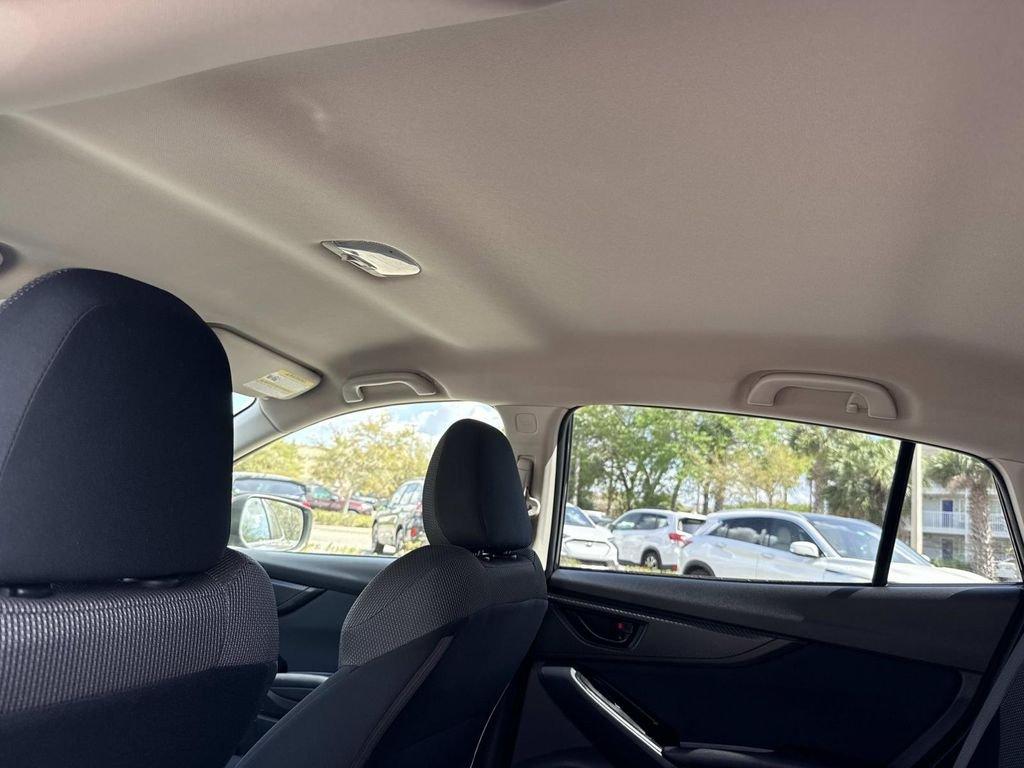 Subaru Crosstrek Base - Thumbnail 18