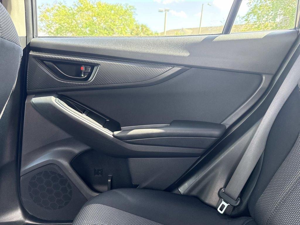 Subaru Crosstrek Base - Thumbnail 20