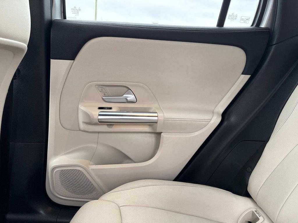 Mercedes-Benz Gla 250 - Thumbnail 17