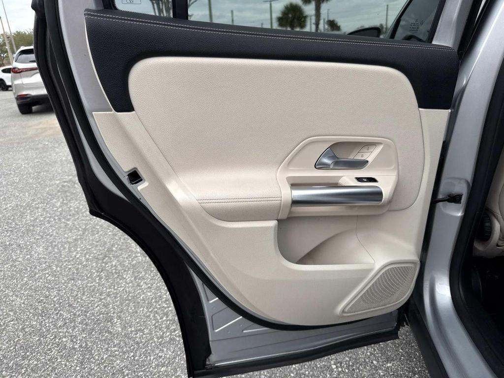 Mercedes-Benz Gla 250 - Thumbnail 13