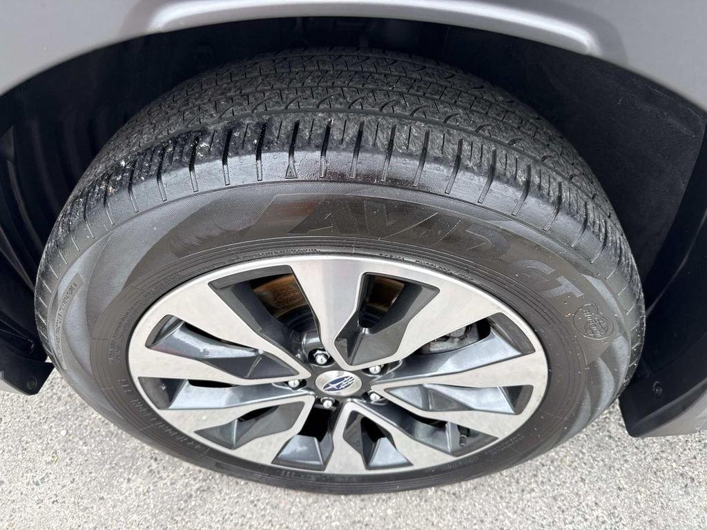 Subaru Outback Limited - Thumbnail 13