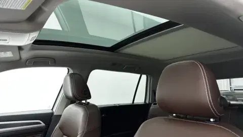 Volkswagen Atlas 3.6L V6 Se W/Technology - Thumbnail 6