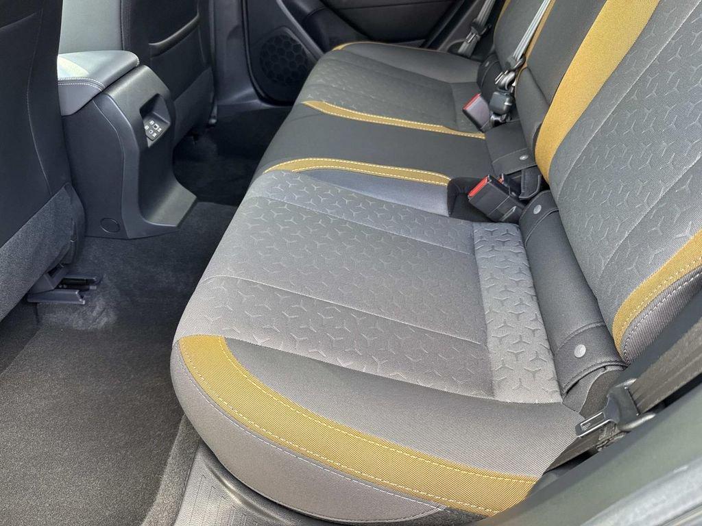 Subaru Crosstrek Sport - Thumbnail 18