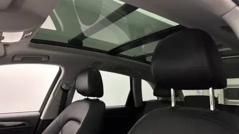 Audi Q5 Premium - Thumbnail 5