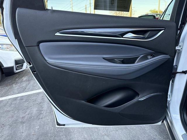 Buick Enclave Essence - Thumbnail 14